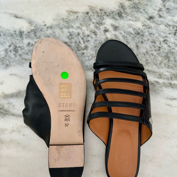 STAUD FLAT LEATHER SANDAL - Picture 5 of 5